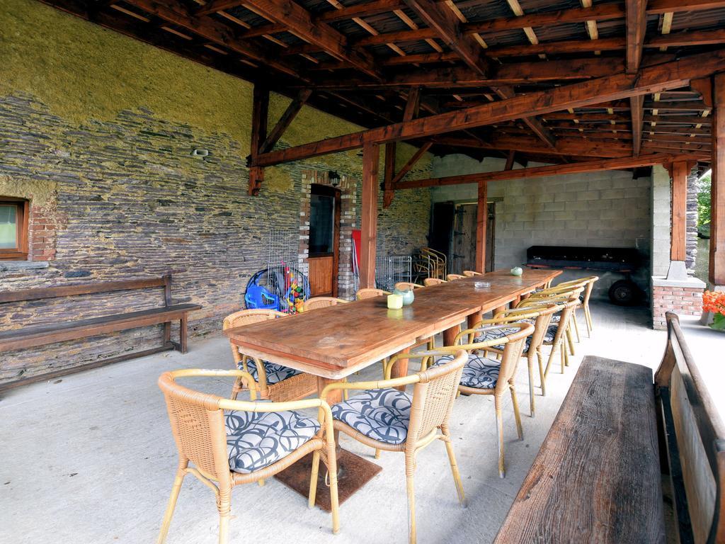 Spacious Holiday Home In Lierneux With Garden Exterior photo