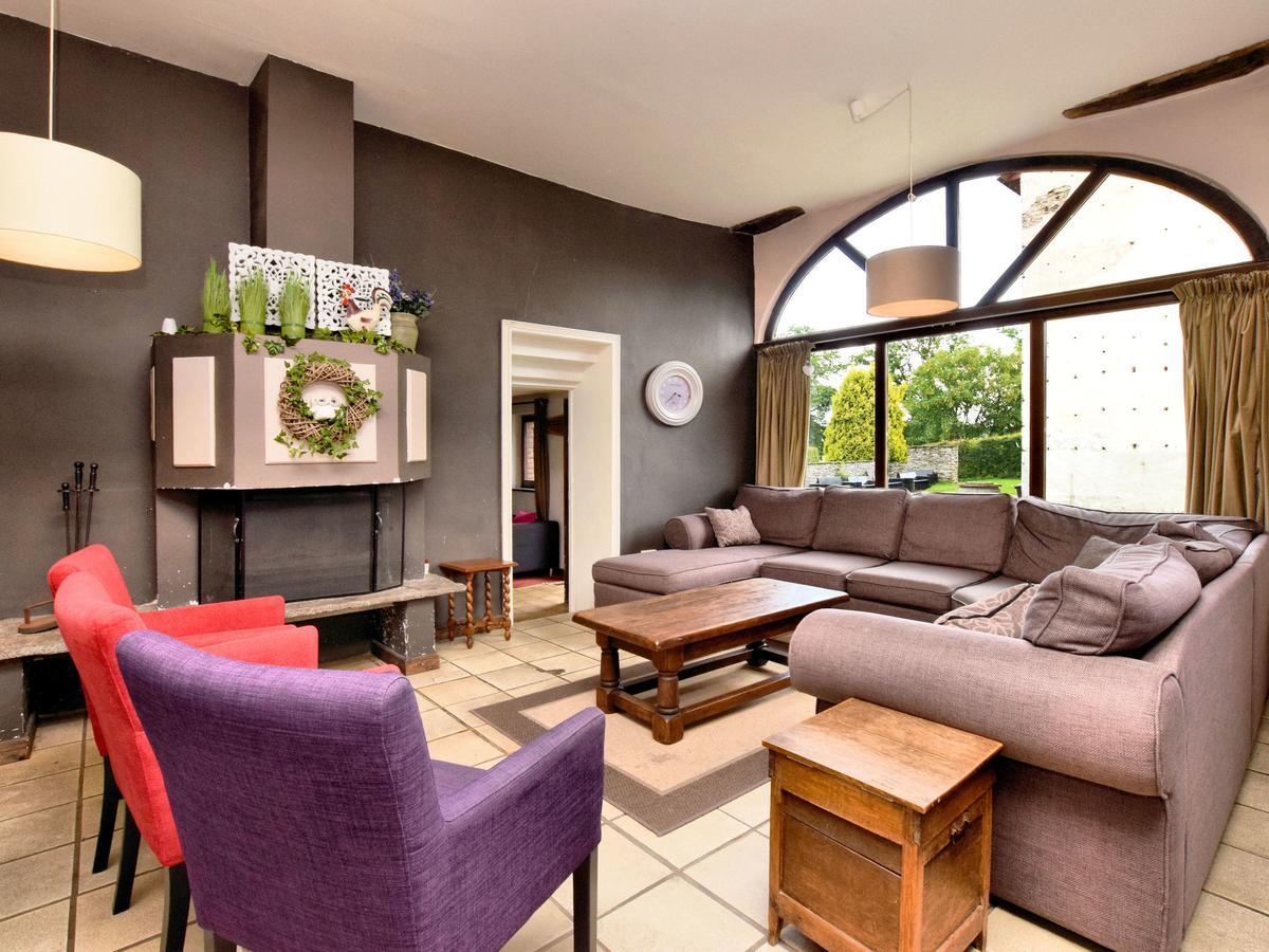 Spacious Holiday Home In Lierneux With Garden Exterior photo